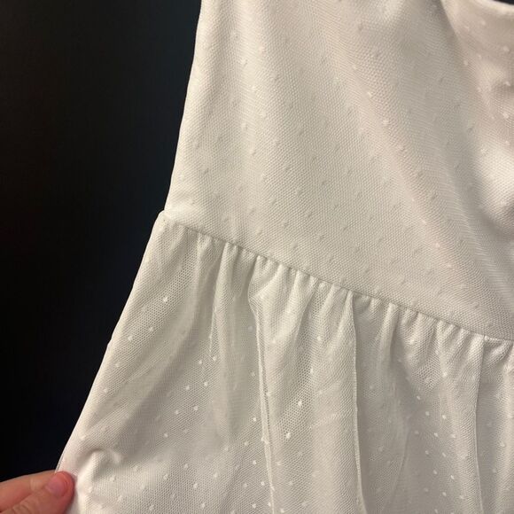 NWT Lulu's White Romper with Tulle Accents Bridal/Graduation Size Small - Picture 6 of 6